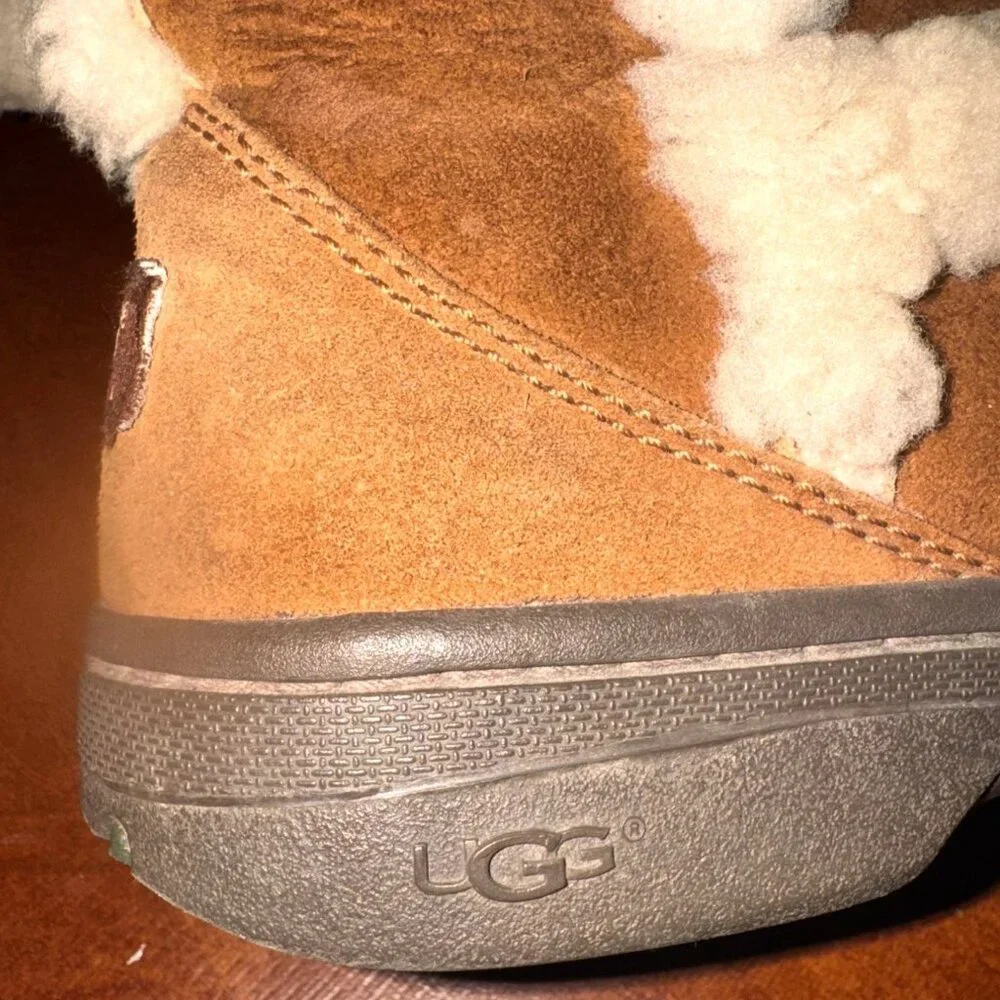 UGG Australia Sunburst Tall Boots W8 Chestnut Shearling Lined Suede Pre-Owned